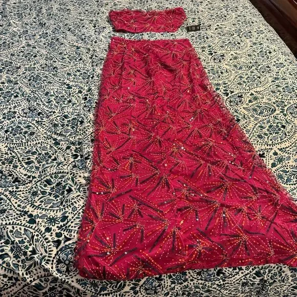 NWT Lulus Cue the Glitter Magenta Sequin Beaded Two-Piece Maxi Dress Size XL